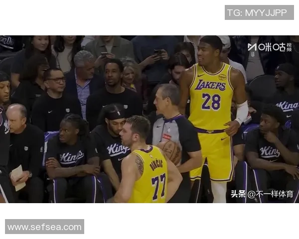 12月28日湖人对阵国王精彩直播回顾与赛后分析