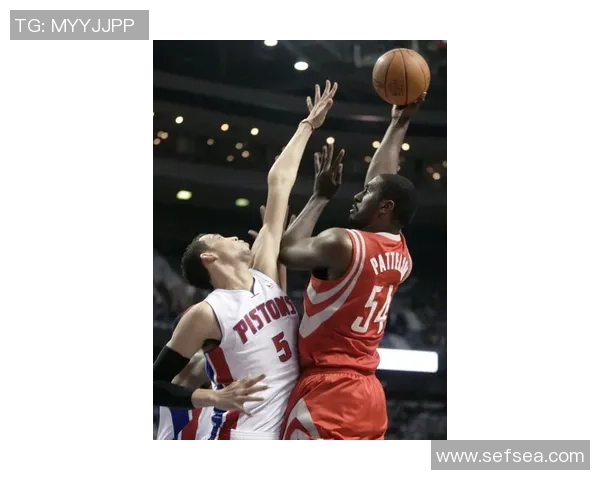 火箭与湖人季后赛第二场精彩回顾与关键时刻分析